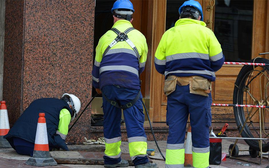 comment déboucher une canalisation de wc Saint-Denis